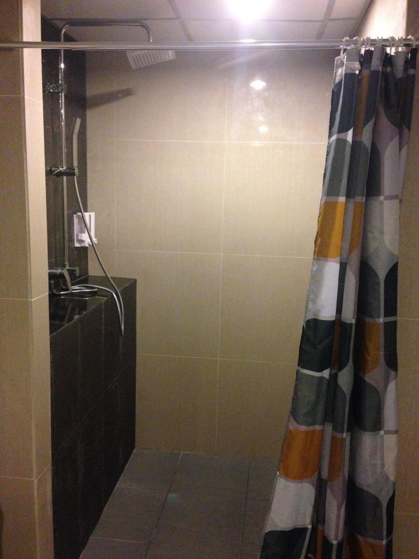 Chitra Suite Pattaya Luaran gambar